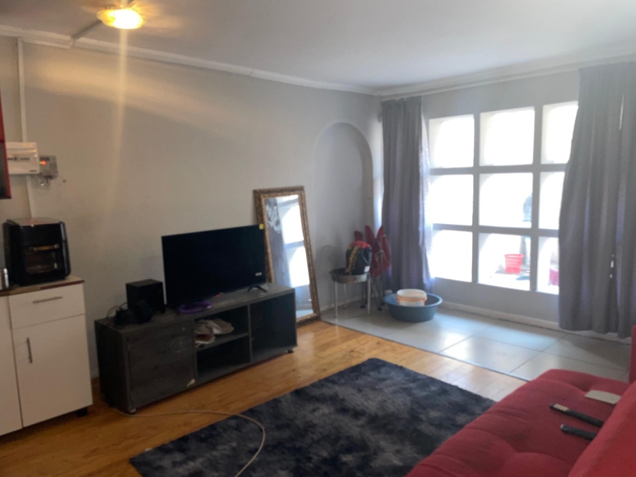 5 Bedroom Property for Sale in Amalinda Eastern Cape